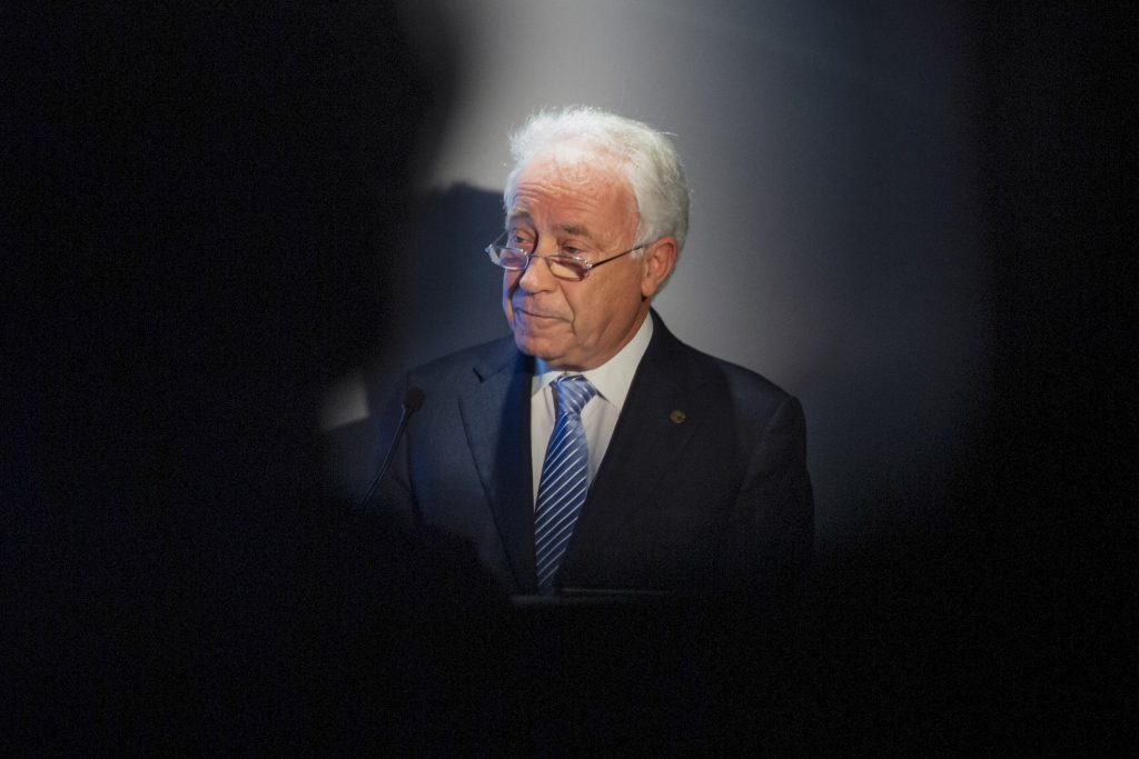 Carlos Costa Governador do Banco de Portugal fotografia profissional lisboa news photojournalism fotojornalismo