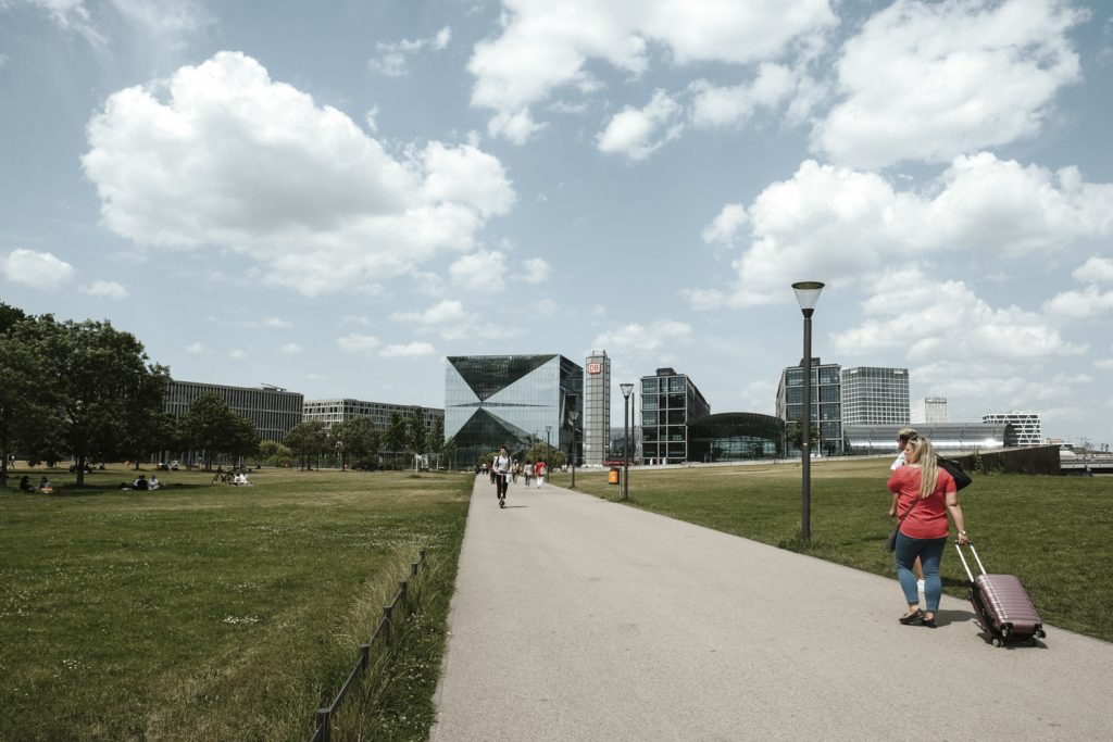 Ludwig-Erhard-Ufer Garten Berlin
