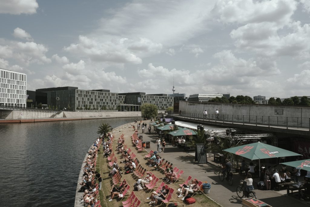 Ludwig-Erhard-Ufer Garten Berlin