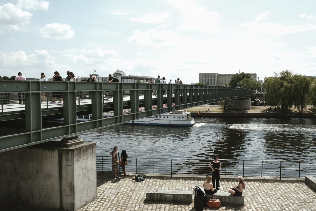 Ludwig-Erhard-Ufer Garten Berlin